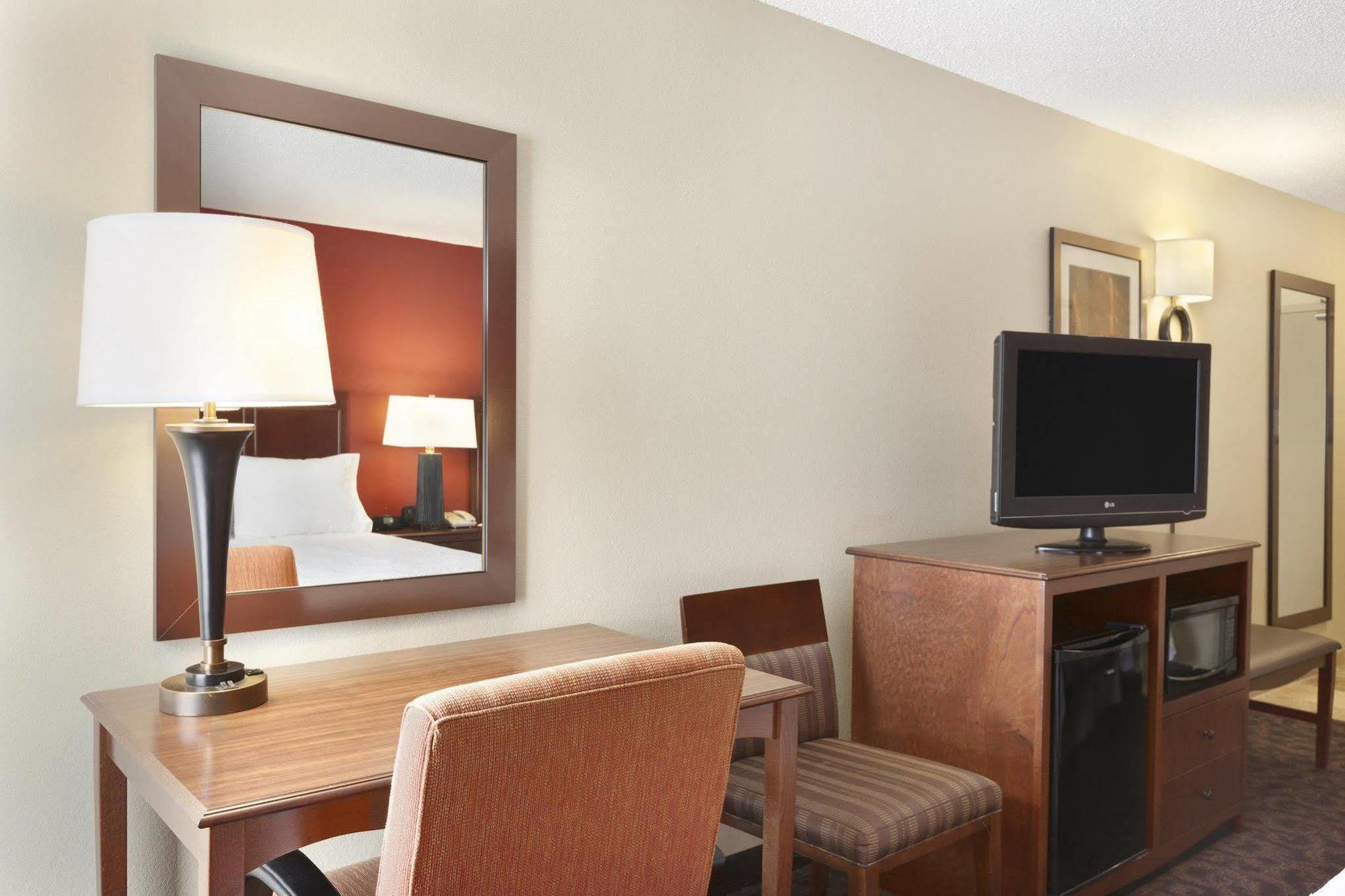 Hampton Inn Fort Worth Southwest Cityview Exterior foto